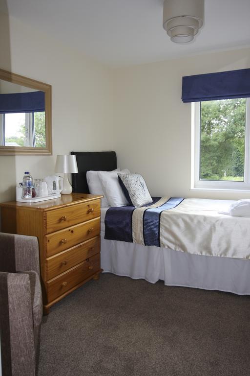 Broadwell Guest House メリダン 部屋 写真